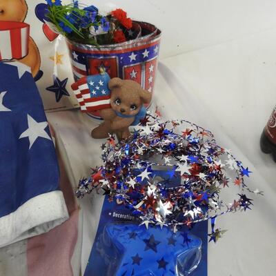 Patriotic lot: USA flag 3ftx5ft, wind spinners, banner, ty beanie