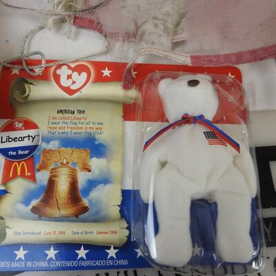 Patriotic lot: USA flag 3ftx5ft, wind spinners, banner, ty beanie