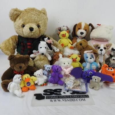 Stuffed Animal lot: 15+ Disney, Snoopy, Ty, M&M bucket, Thing 1 Bat ball