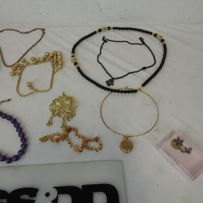 Vintage Costume Jewelry Set, Fancy and Casual Necklaces, Assorted Colors