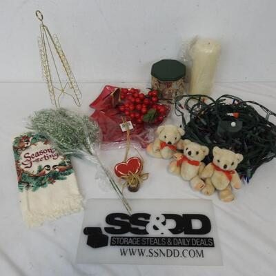 14 pc Christmas: Teddy Bears, Decor, Flickering Lights, Dish Towel, Tree Platter