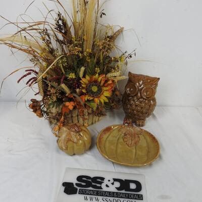 4 pc Fall: Ceramic Owl, Ceramic Pumpkin, Pumpkin Plate, Floral Centerpiece