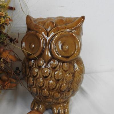4 pc Fall: Ceramic Owl, Ceramic Pumpkin, Pumpkin Plate, Floral Centerpiece