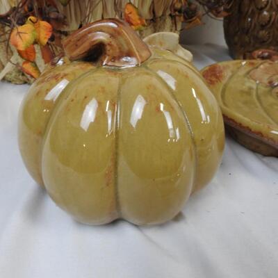 4 pc Fall: Ceramic Owl, Ceramic Pumpkin, Pumpkin Plate, Floral Centerpiece