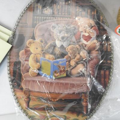 11 pc Holiday Decor, Carousel Bells, Bear Gift Bags, Salt & Pepper Shakers