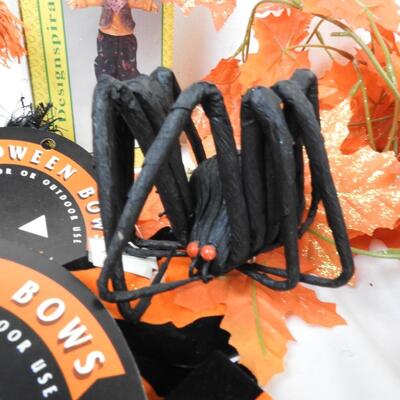 16 pc Halloween Lot: Sculptured Tapered Candles, Scarecrows, Ghosts