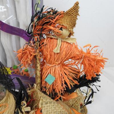 16 pc Halloween Lot: Sculptured Tapered Candles, Scarecrows, Ghosts