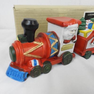 Christmas Decor: Ceramic Holiday Train, 5 Village Houses with Miniature Lights