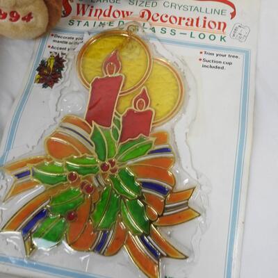 Holiday Lot: 1994 Bears, Outdoor Light Clips, Window Decoration, Table Cloth