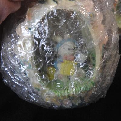 15 pc Easter Lot: 6 figurines, 4 bells and decorative eggs.