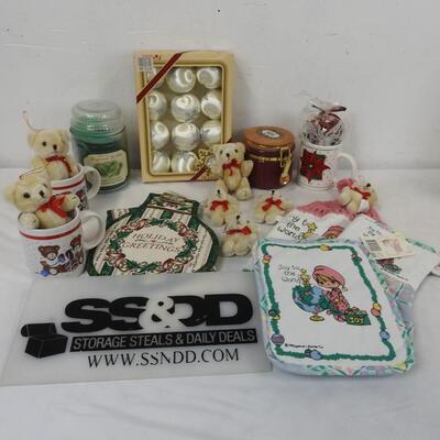 18 pc Christmas Lot: Precious Moments hot pads & towel, cups, teddy bears, etc