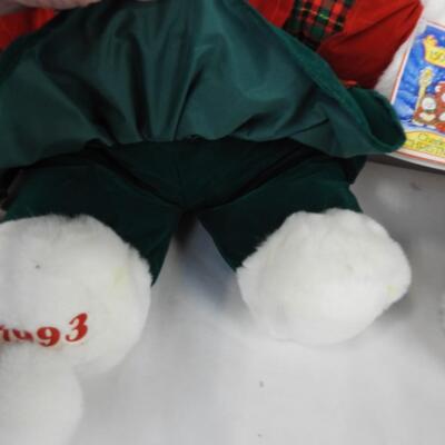 150th Anniversary Charles Dickens "A Christmas Carol" Bears, Papa, Mama, Baby