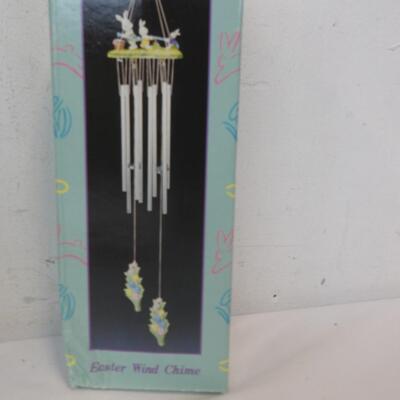 New Old Stock Easter Lot: 3 Figurines and 1 Wind Chime