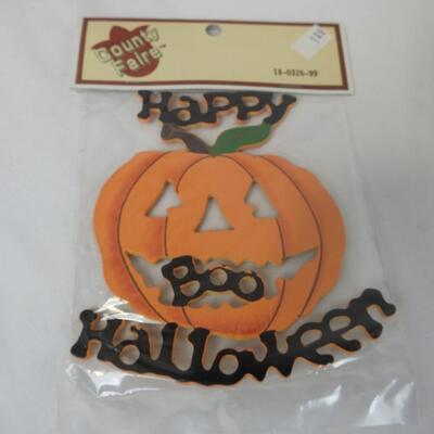 14 pc Halloween Decorations: Spider Webbing, basket grass, wood cut outs - New