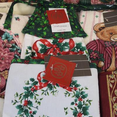 New Old Stock Christmas Lot: Pot Holders, Table Cloth, Kitchen Towels, etc