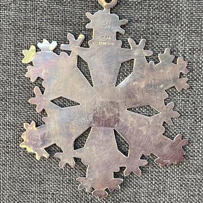 MMA FIRST ISSUE 1971 STERLING SILVER SNOWFLAKE ORNAMENT NECKLACE