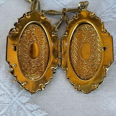 MODERN REPLICA ANTIQUE LOCKET GOLD TONE FINISH