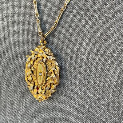 MODERN REPLICA ANTIQUE LOCKET GOLD TONE FINISH