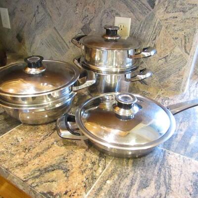LOT 38  QUALITY COOKWARE