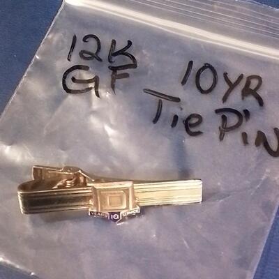 12K GF 10yrs of Service Tie Pin