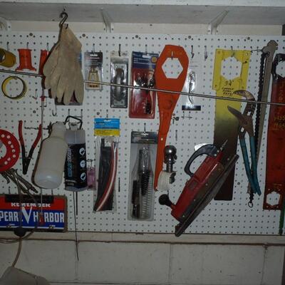 ALL contents of 3 barns video (video link in description)