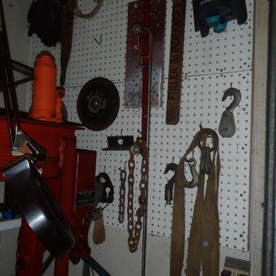 ALL contents of 3 barns video (video link in description)