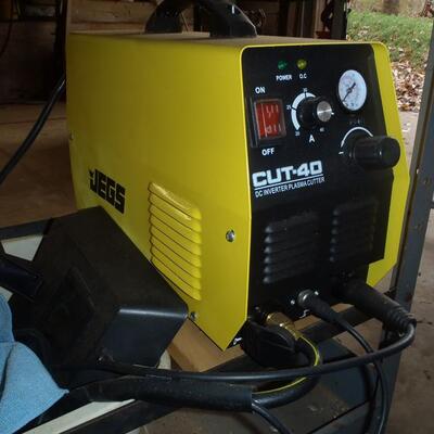 ALL contents of 3 barns video (video link in description)