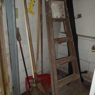 ALL contents of 3 barns video (video link in description)