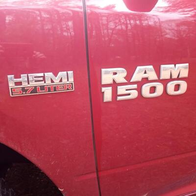 One Owner; Garage Kept; Low Mileage, 69,146; Clean title; 2015 RAM 1500 ST VIN:Â 3C6JR6AT6FG531950 5.7L V8 F OHV 16VGASOLINE REAR WHEEL...