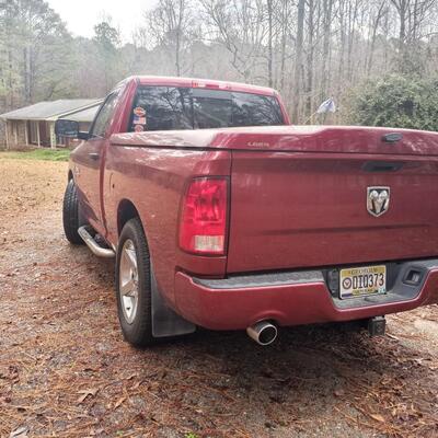 One Owner; Garage Kept; Low Mileage, 69,146; Clean title; 2015 RAM 1500 ST VIN:Â 3C6JR6AT6FG531950 5.7L V8 F OHV 16VGASOLINE REAR WHEEL...