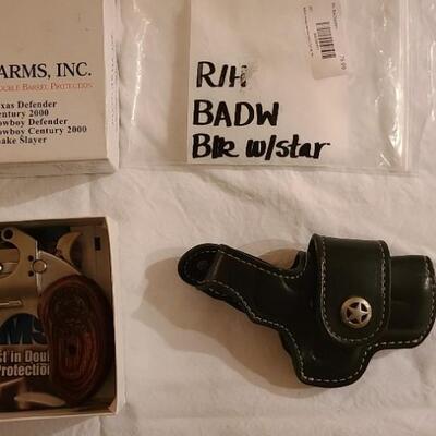 Firearm: Bond Arms Snake Slayer .45 / .410 3-inch barrel and holster