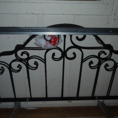 Twin iron bed headboard and foot board