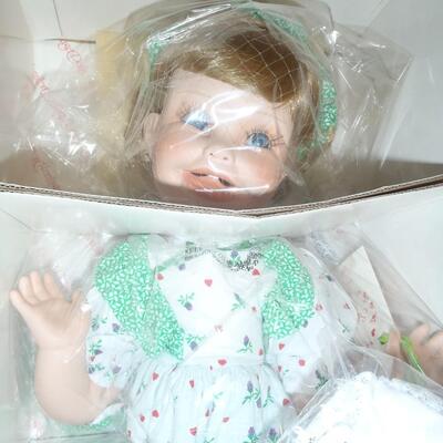 New in box; "Shannon" Porcelain Doll; Hamilton Collection