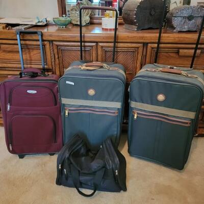 luggage set lot 4bags total