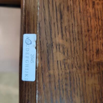 desk only, other items are not included