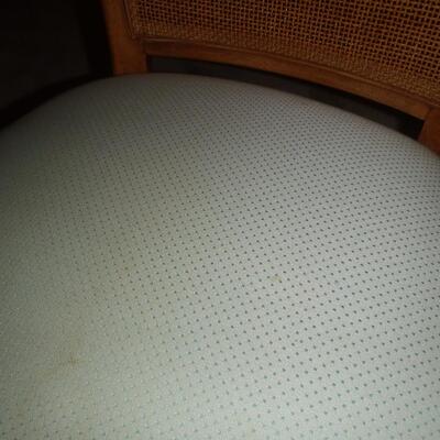 Thomasville Mirrored Burl Wood Dining table, 2leaves; 6 Chairs