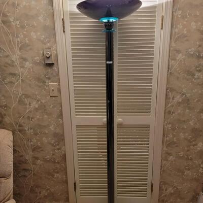 floor lamp