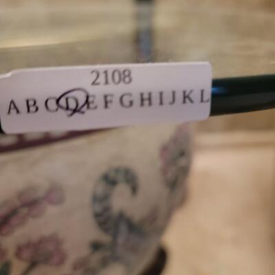 vase glass pedestal table