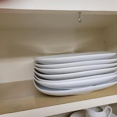 Home Collection dinnerware