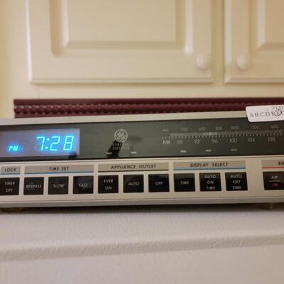 radio alarm clock