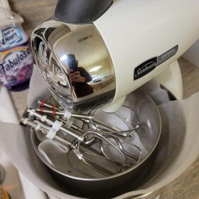 sunbeam bowl mixer with attachments tabletop