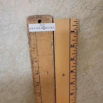 swifter dusters and yard sticks