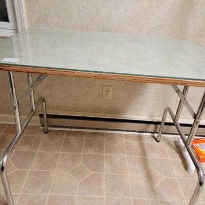collapsible homemade laundry table