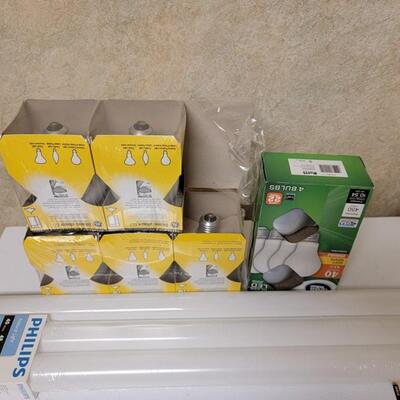 light bulbs lots