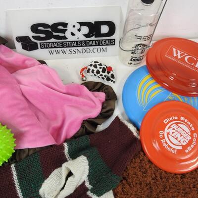 9 pc Pet Lot: Hanging water bottle for dogs.  Frisbees, blanket, sweater, toys