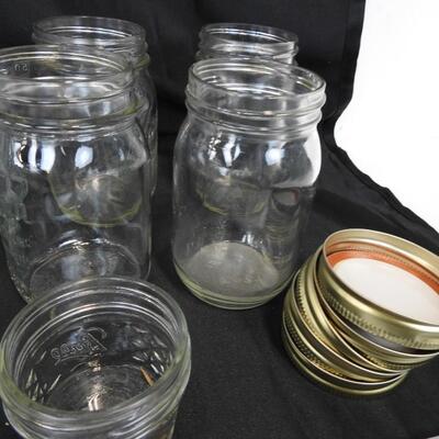 Canning jars: 7 12oz jars, 4 pint jars, 1 6oz jelly jar, 4 rings & flats, labels
