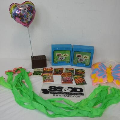 15 pc Spring/Easter Decor & Seed Packets, Bird Feeders, Butterfly Windsock