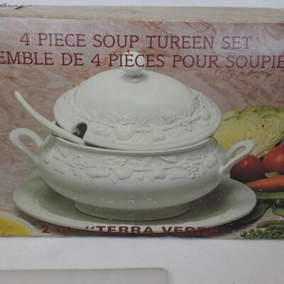Set of 3 Storage Bowls (white with pink hearts) & 4 pc Soup Tureen Set (white)