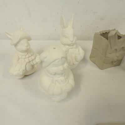 10 pc Ceramics and Greenware, Bunnies, Easter, Shamrock and Heart