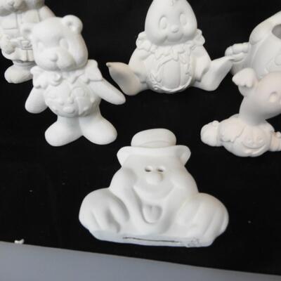 12 pc Unpainted Ceramics, Fall Decor, Pilgrims, Pumpkin Bears, Ghosts